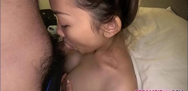 Japan guy fucks Thai girl in hotel room